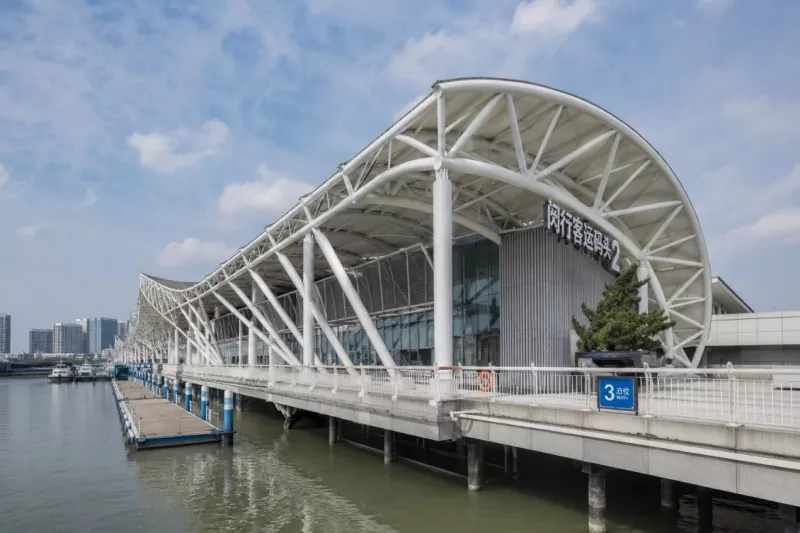 Perkembangan dan Evolusi Pembinaan Terminal Pelayaran Struktur Keluli