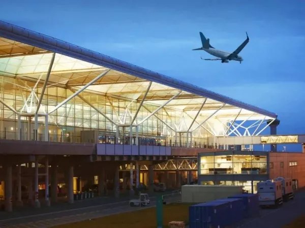 Pembinaan Keluli Terminal Standard Eropah