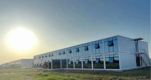 Flat-pack Container House