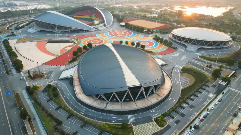 Pembinaan Keluli Stadium Antarabangsa Popular