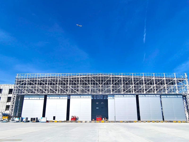 Hangar Hab Penerbangan Awam Struktur Keluli